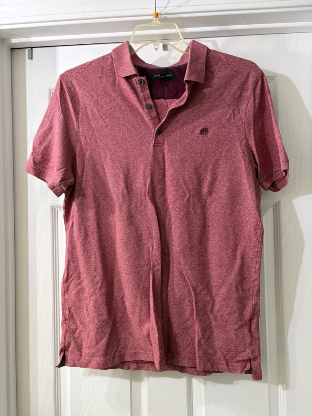 Banana Republic Men’s Polo Shirt Maroon Heather with Elephant Logo